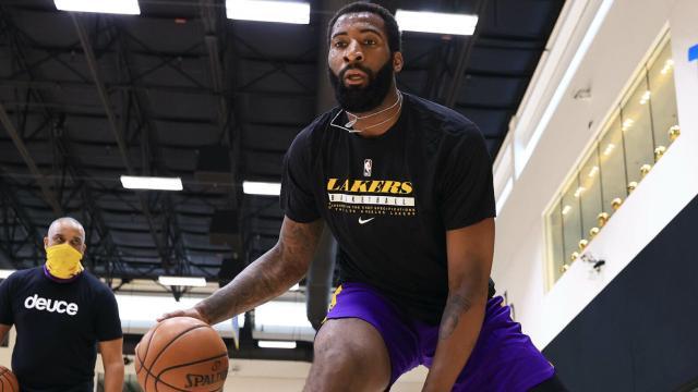 andre-drummond-iso-lakerss-1568x882.jpg